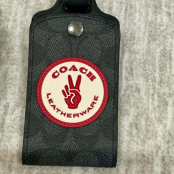 Coach Accessories - ✨💎NWT💎✨ COACH Graphite Luggage Tag with the leather logo on front.